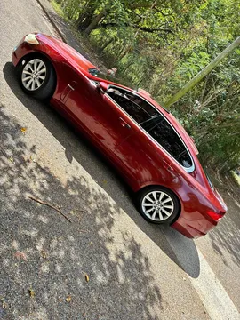 2010 Jaguar XF Sedan 4D