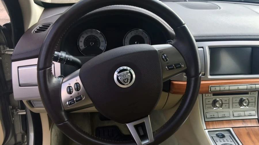 2010 Jaguar X250 XF - Image 7 of 12