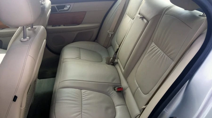 2010 Jaguar X250 XF - Image 8 of 12