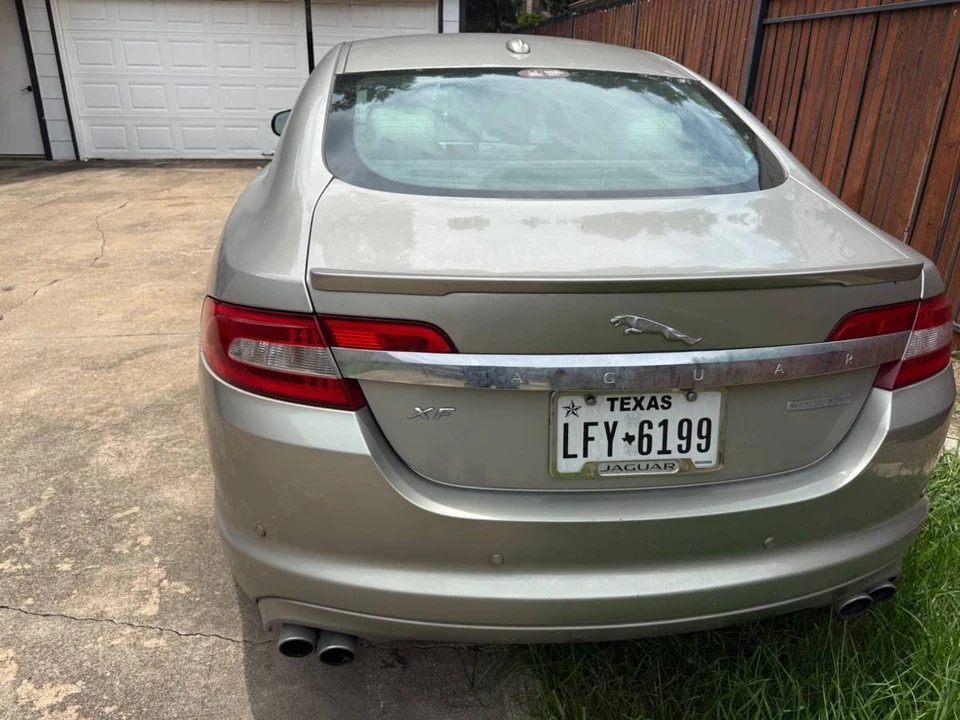 2010 Jaguar X250 XF - Image 2 of 4