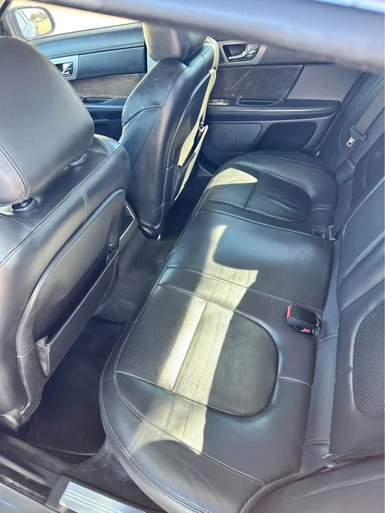 2010 Jaguar X250 XFR - Image 13 of 20