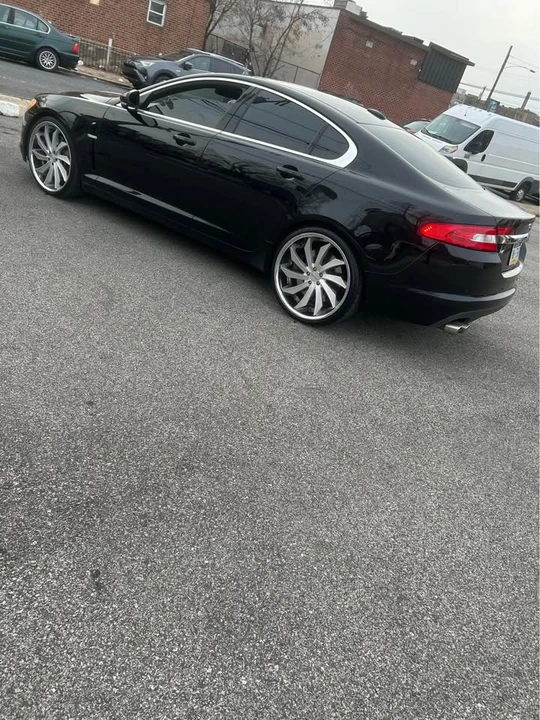 2010 Jaguar X250 XFR - Image 2 of 2