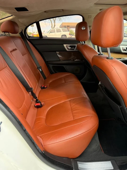 2010 Jaguar X250 XFR - Image 10 of 13