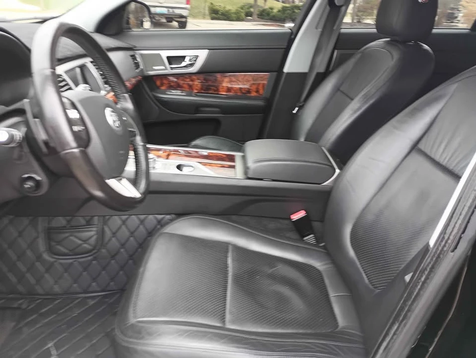 2010 Jaguar X250 XFR - Image 8 of 12