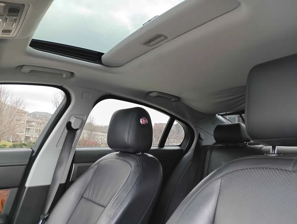 2010 Jaguar X250 XFR - Image 7 of 12