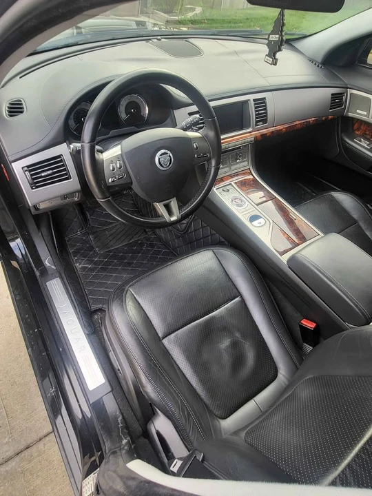 2010 Jaguar X250 XFR - Image 3 of 12