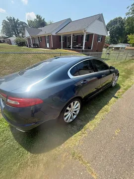2010 Jaguar XF XF Premium Sedan 4D