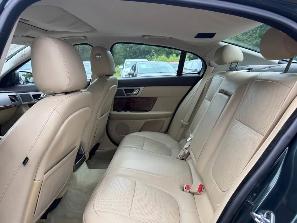 2010 Jaguar X250 XF - Image 8 of 17