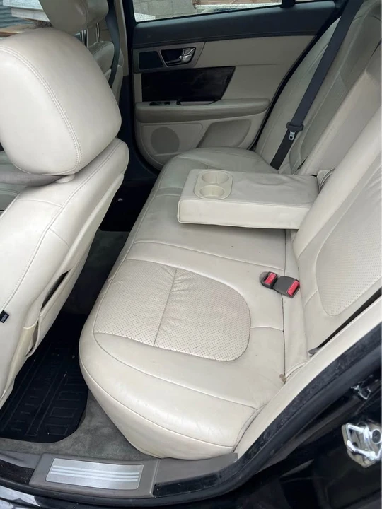 2010 Jaguar X250 XF - Image 6 of 8