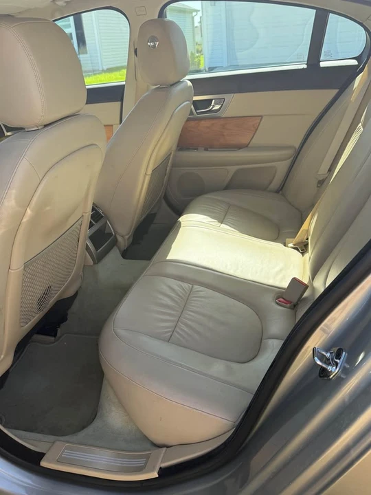 2010 Jaguar X250 XF - Image 6 of 8