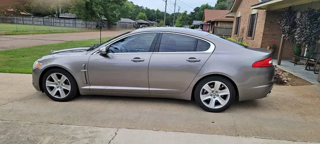 2010 Jaguar XF XF Sport Sedan 4D