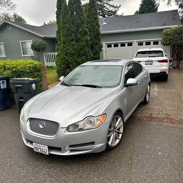 2010 Jaguar XF Supercharged Sports Sedan 4D