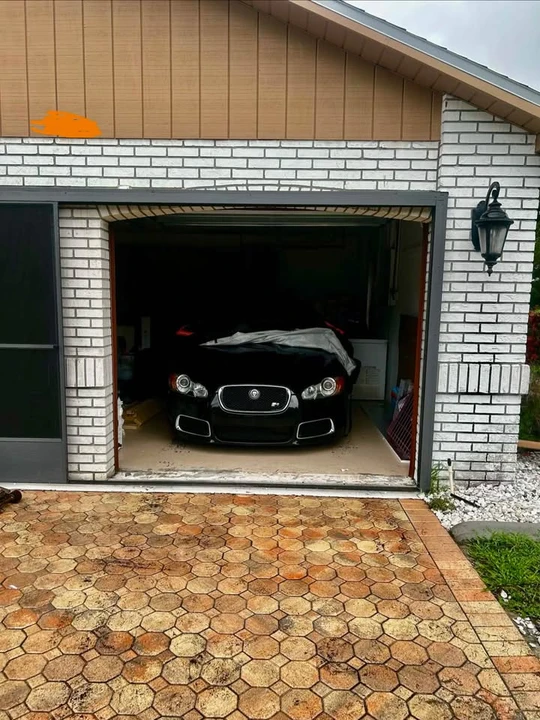 2010 Jaguar X250 XFR - Image 13 of 19