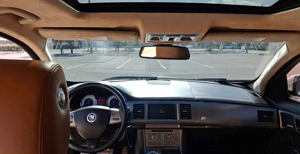 2010 Jaguar X250 XFR - Image 13 of 16