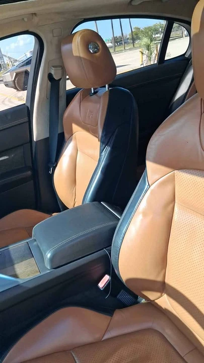 2010 Jaguar X250 XFR - Image 9 of 16