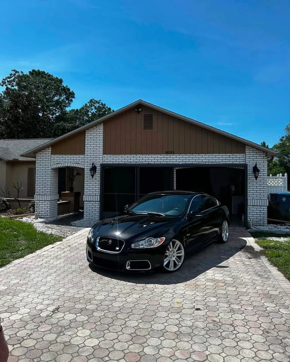 2010 Jaguar X250 XFR - Image 2 of 19