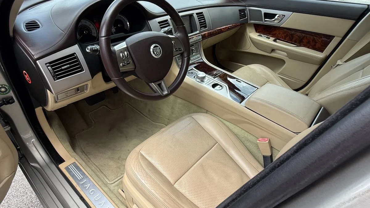 2010 Jaguar X250 XF - Image 9 of 17
