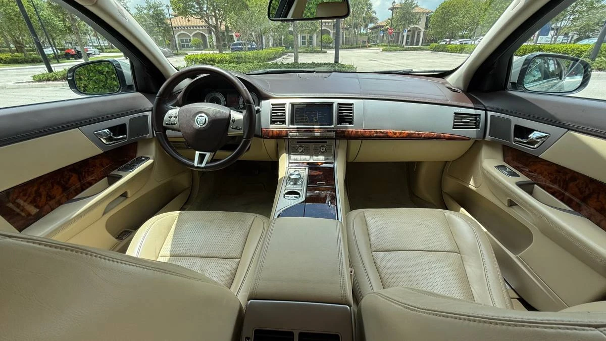 2010 Jaguar X250 XF - Image 16 of 17