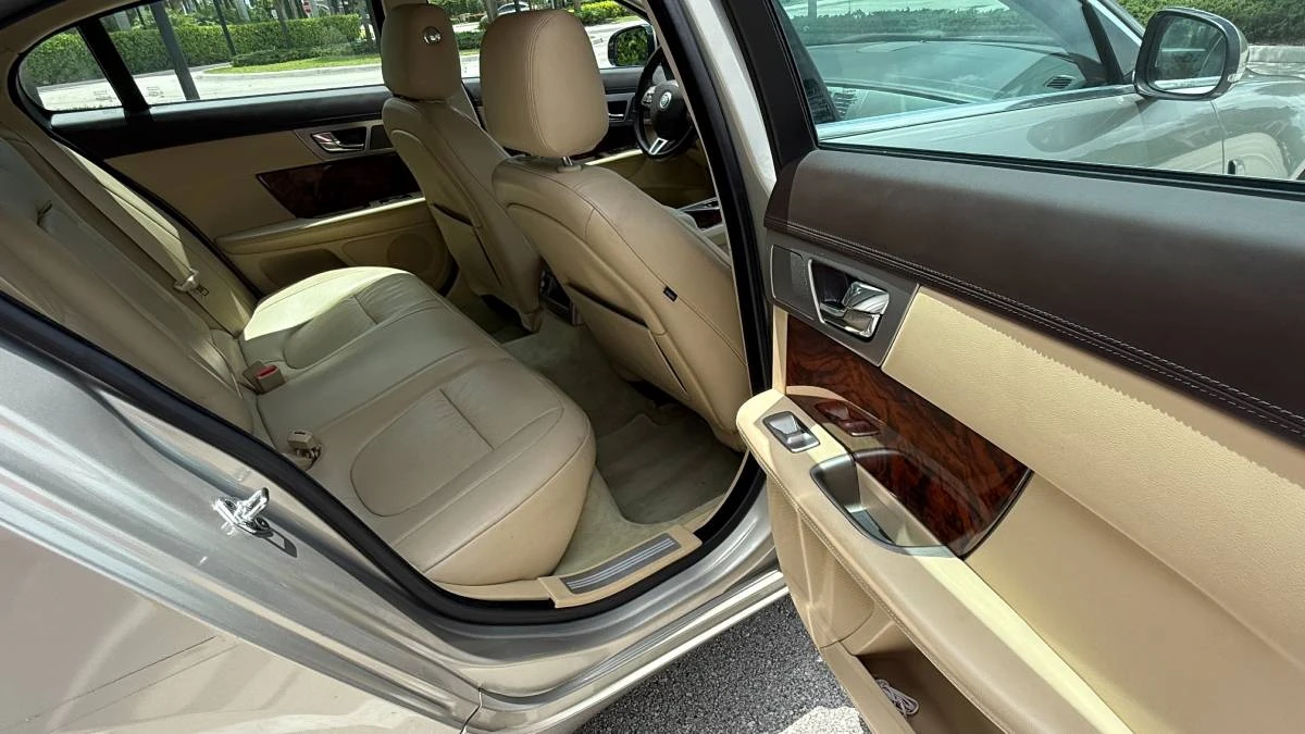 2010 Jaguar X250 XF - Image 14 of 17