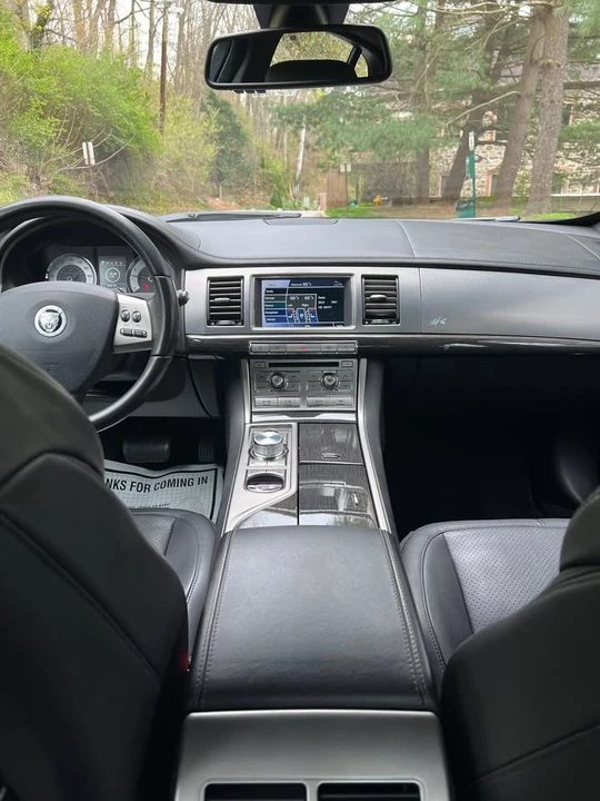 2010 Jaguar X250 XFR - Image 13 of 13