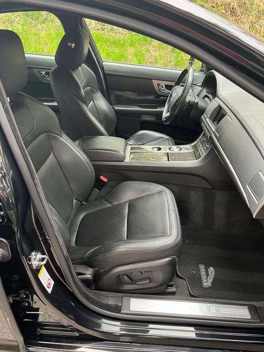 2010 Jaguar X250 XFR - Image 12 of 13