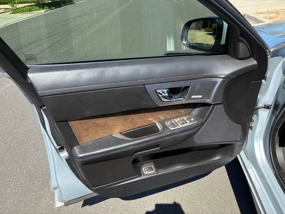 2010 Jaguar X250 XFR - Image 7 of 11