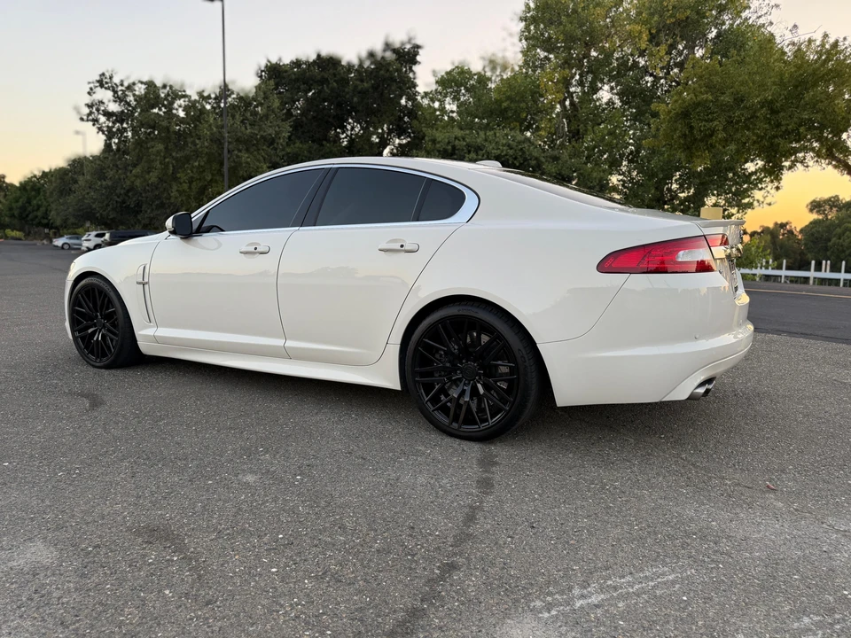 2010 Jaguar X250 XFR - Image 14 of 31