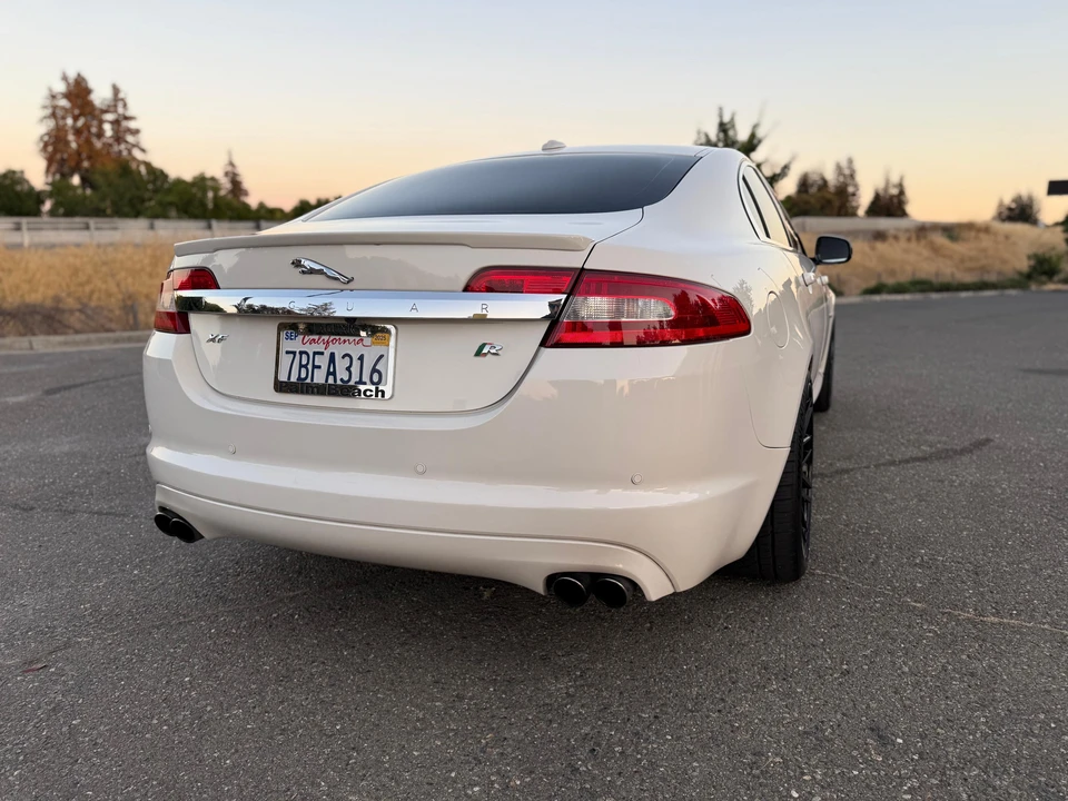 2010 Jaguar X250 XFR - Image 21 of 31