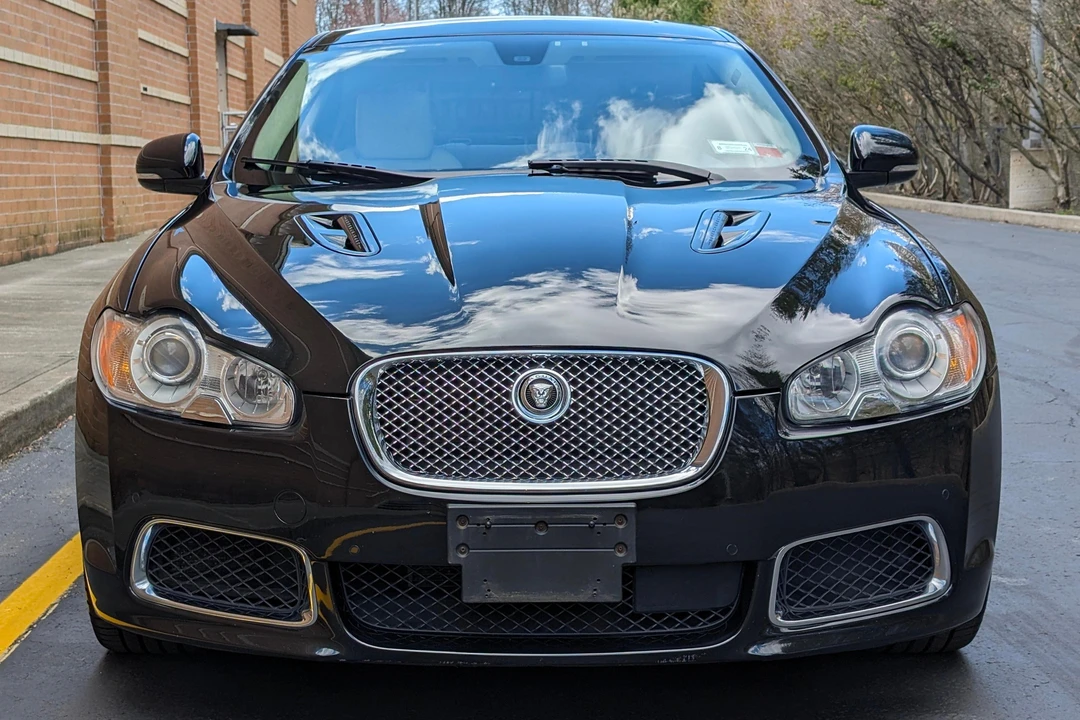 2010 Jaguar X250 XFR - Image 2 of 31