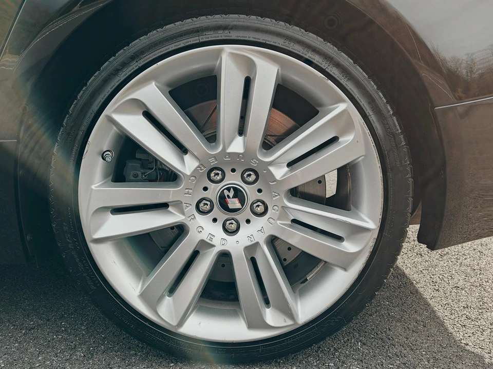 2010 Jaguar X250 XFR - Image 29 of 31