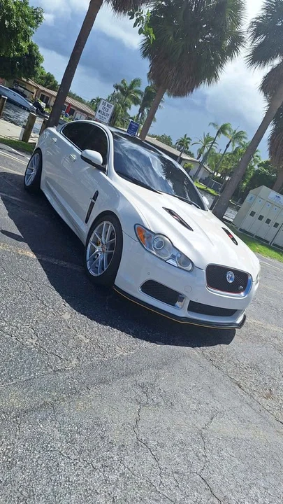 2010 Jaguar X250 XFR - Image 2 of 14