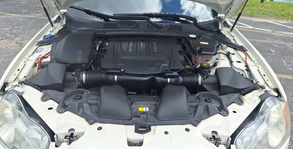 2010 Jaguar X250 XFR - Image 12 of 14
