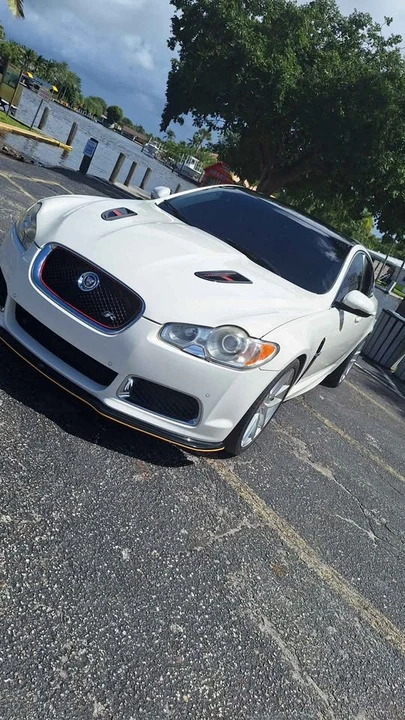 2010 Jaguar X250 XFR - Image 4 of 14
