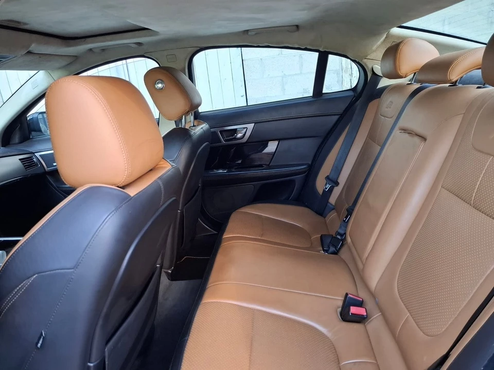 2010 Jaguar X250 XFR - Image 29 of 30