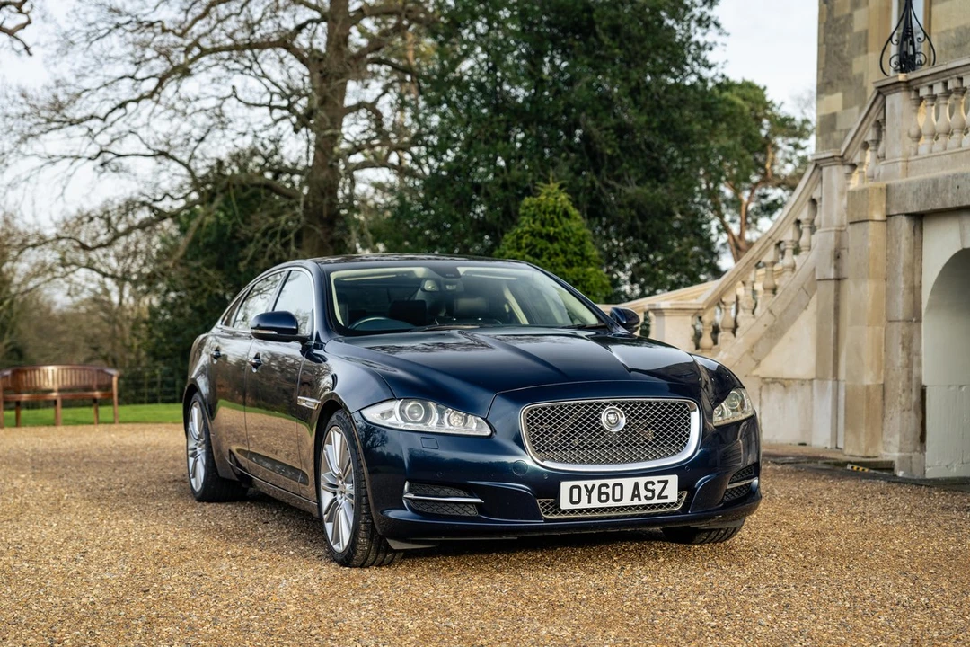 2010 Jaguar X351 XJ - Image 16 of 30