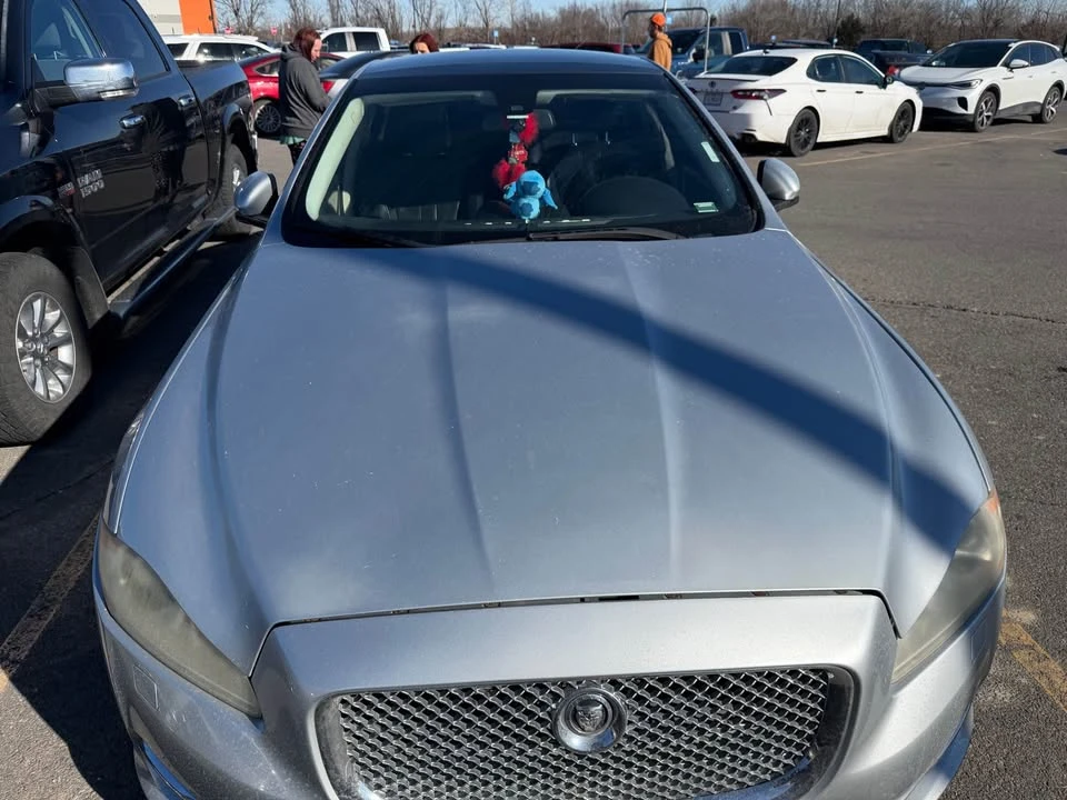 2010 Jaguar X351 XJ - Image 8 of 10