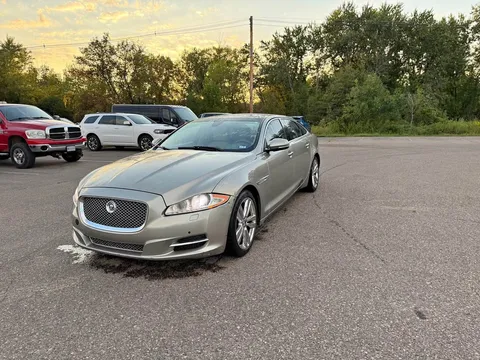 2010 Jaguar XJ XJL Sedan 4D