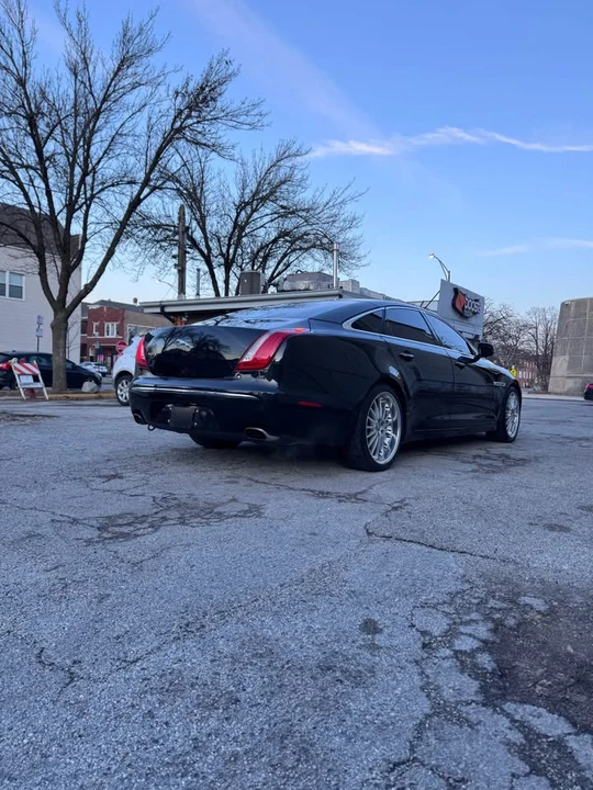 2010 Jaguar X351 XJ - Image 3 of 9