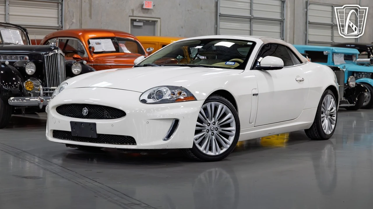 2010 Jaguar X150 XK - Image 4 of 21