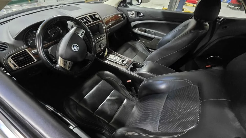 2010 Jaguar X150 XK - Image 10 of 12