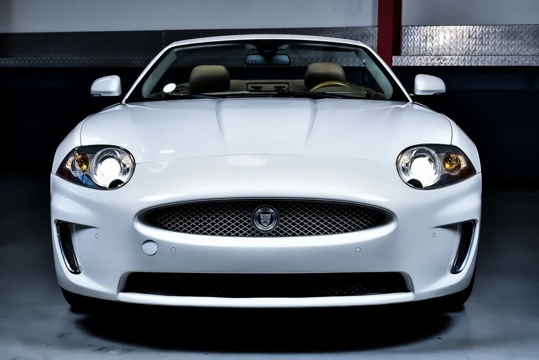 2010 Jaguar X150 XK - Image 4 of 30