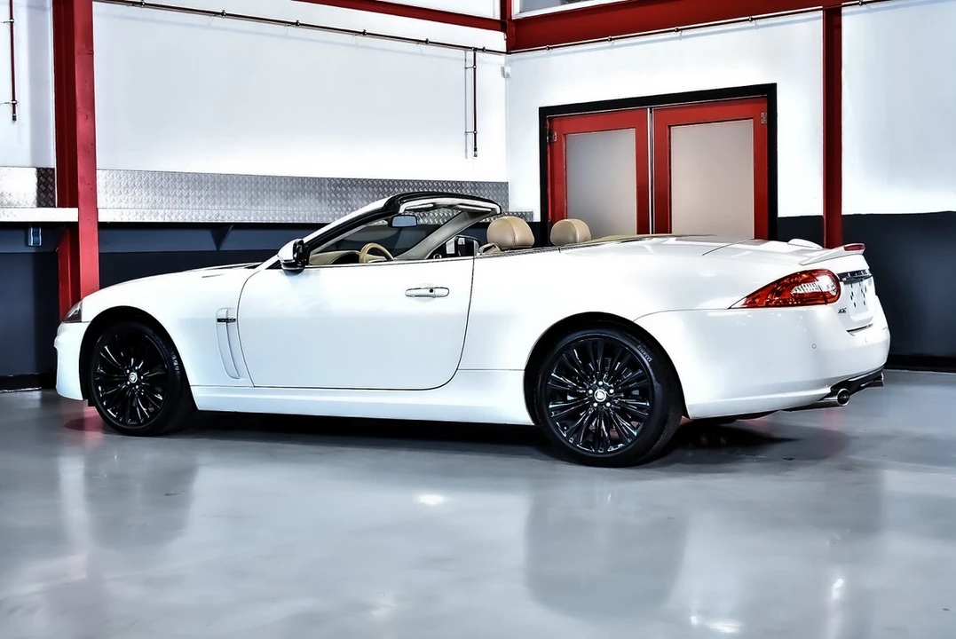 2010 Jaguar X150 XK - Image 23 of 30