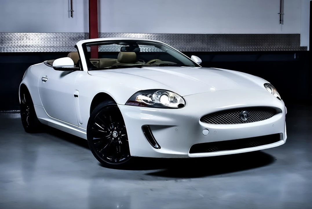 2010 Jaguar X150 XK - Image 8 of 30