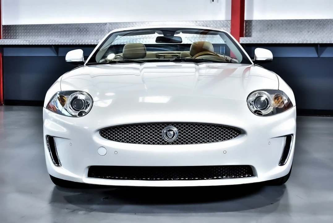 2010 Jaguar X150 XK - Image 5 of 30