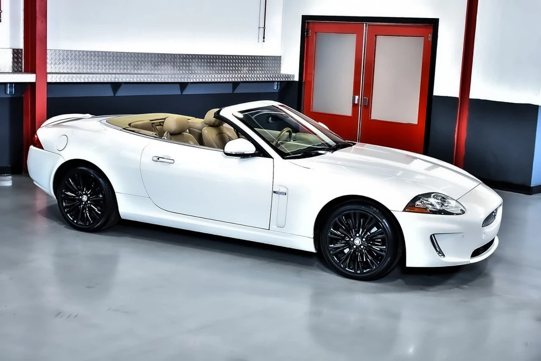 2010 Jaguar X150 XK - Image 9 of 30