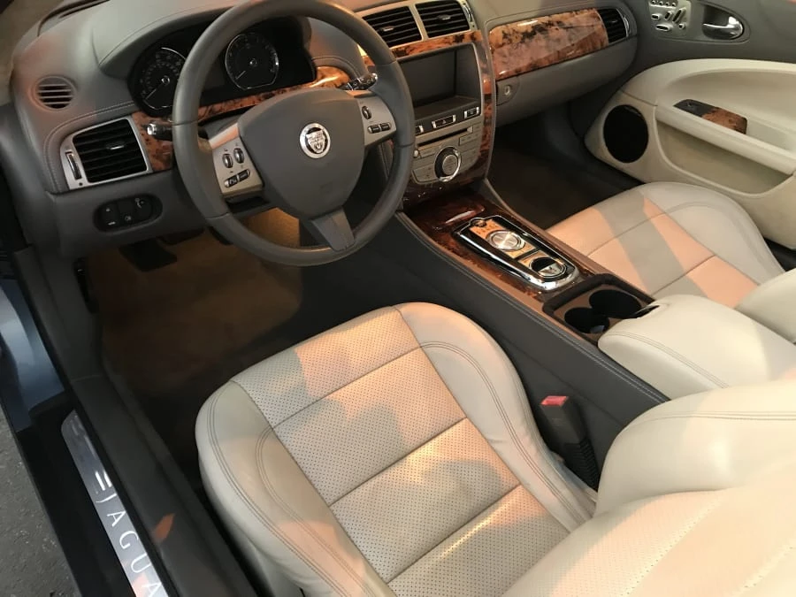 2010 Jaguar X150 XK - Image 4 of 10