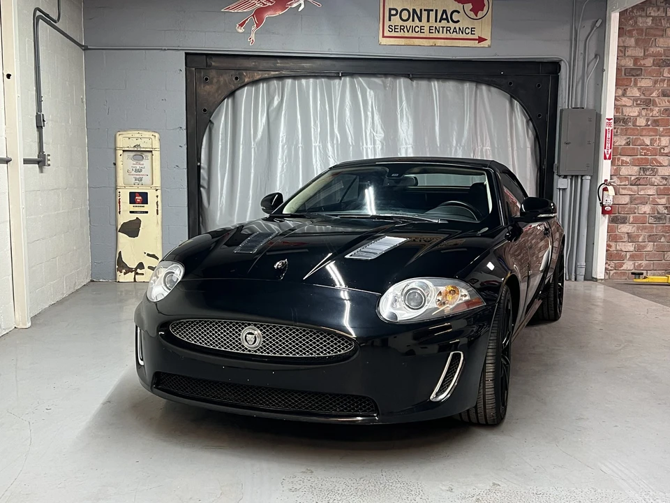 2010 Jaguar X150 XK - Image 16 of 31
