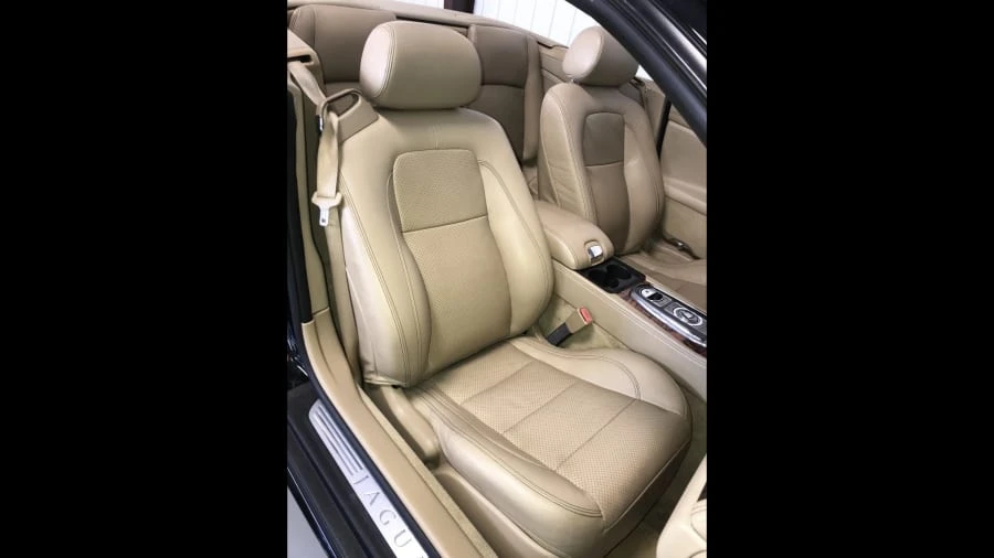 2010 Jaguar X150 XK - Image 6 of 12