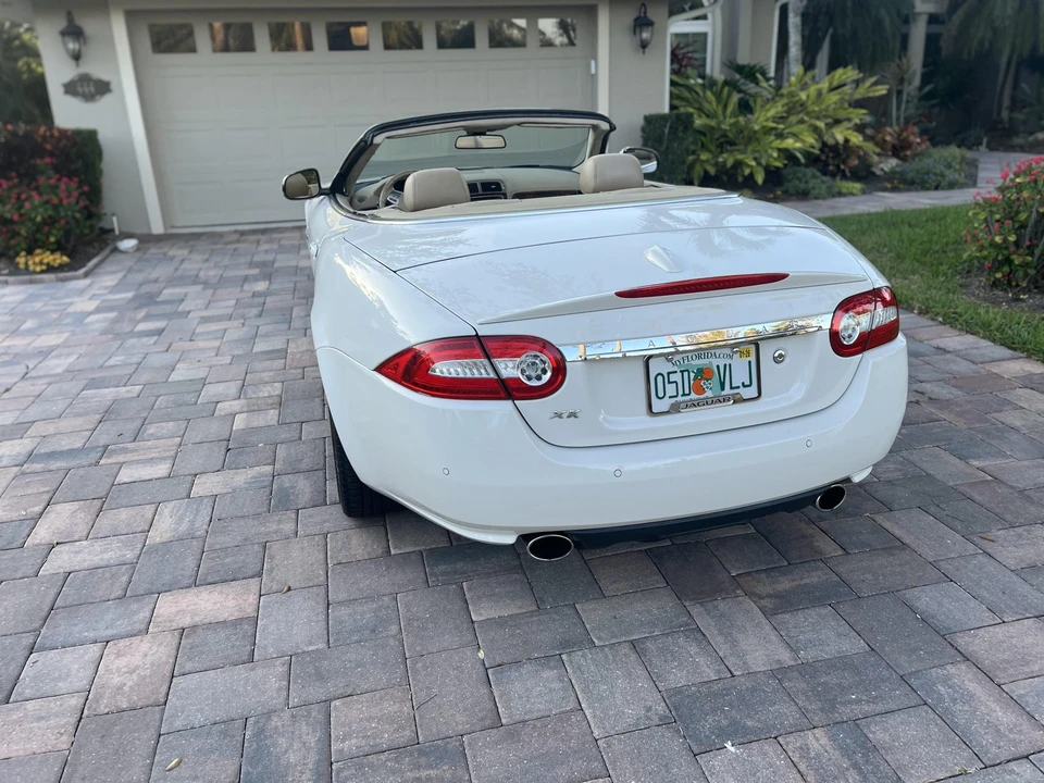 2010 Jaguar X150 XK - Image 5 of 31