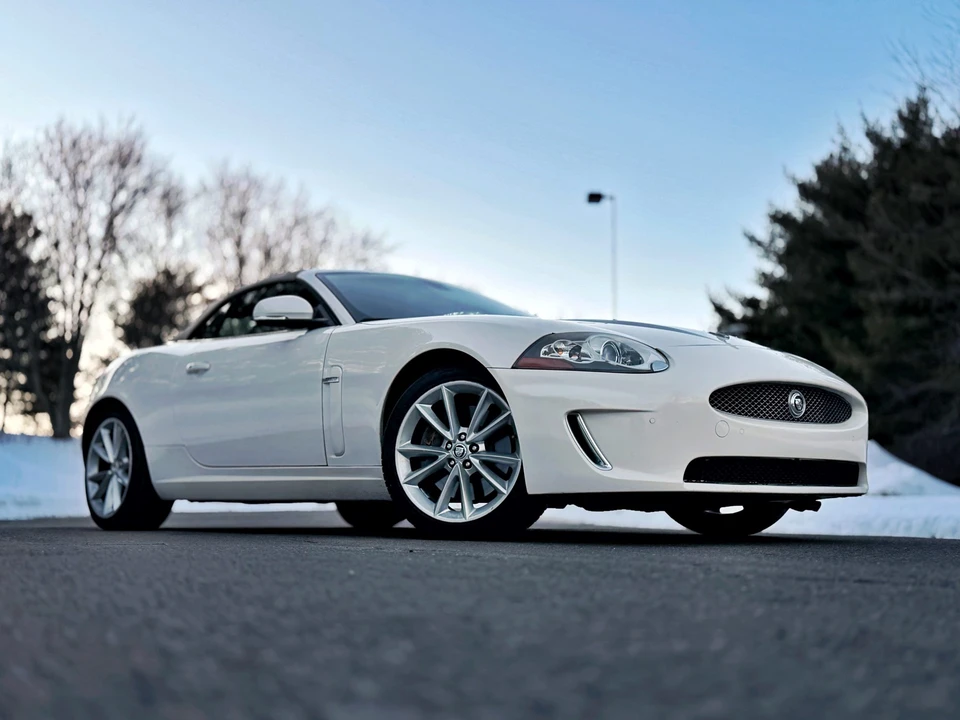 2010 Jaguar X150 XK - Image 16 of 31